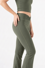 RUCHED YOGA PANTS