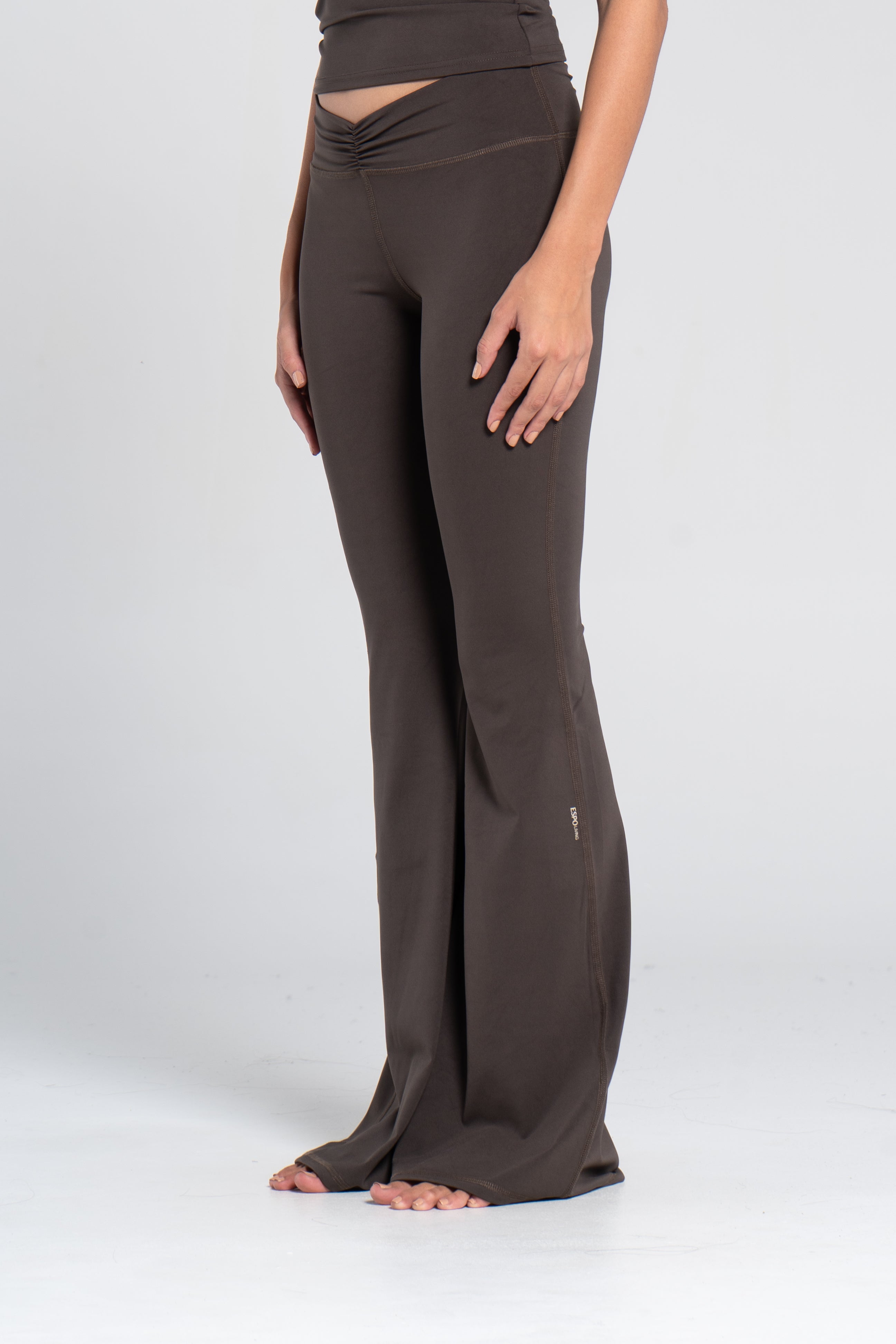RUCHED YOGA PANTS