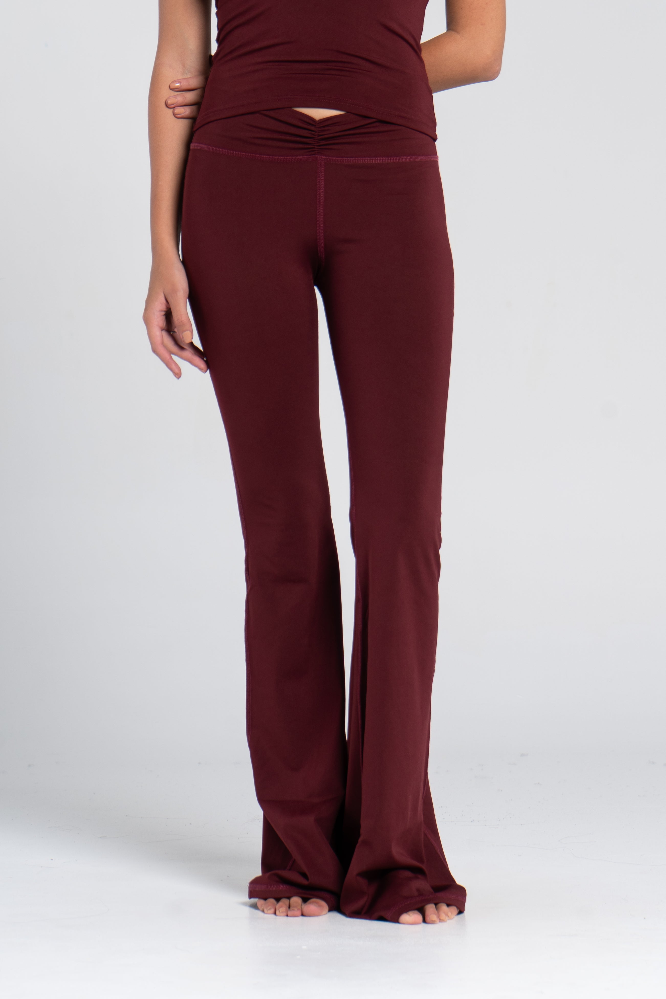 RUCHED YOGA PANTS