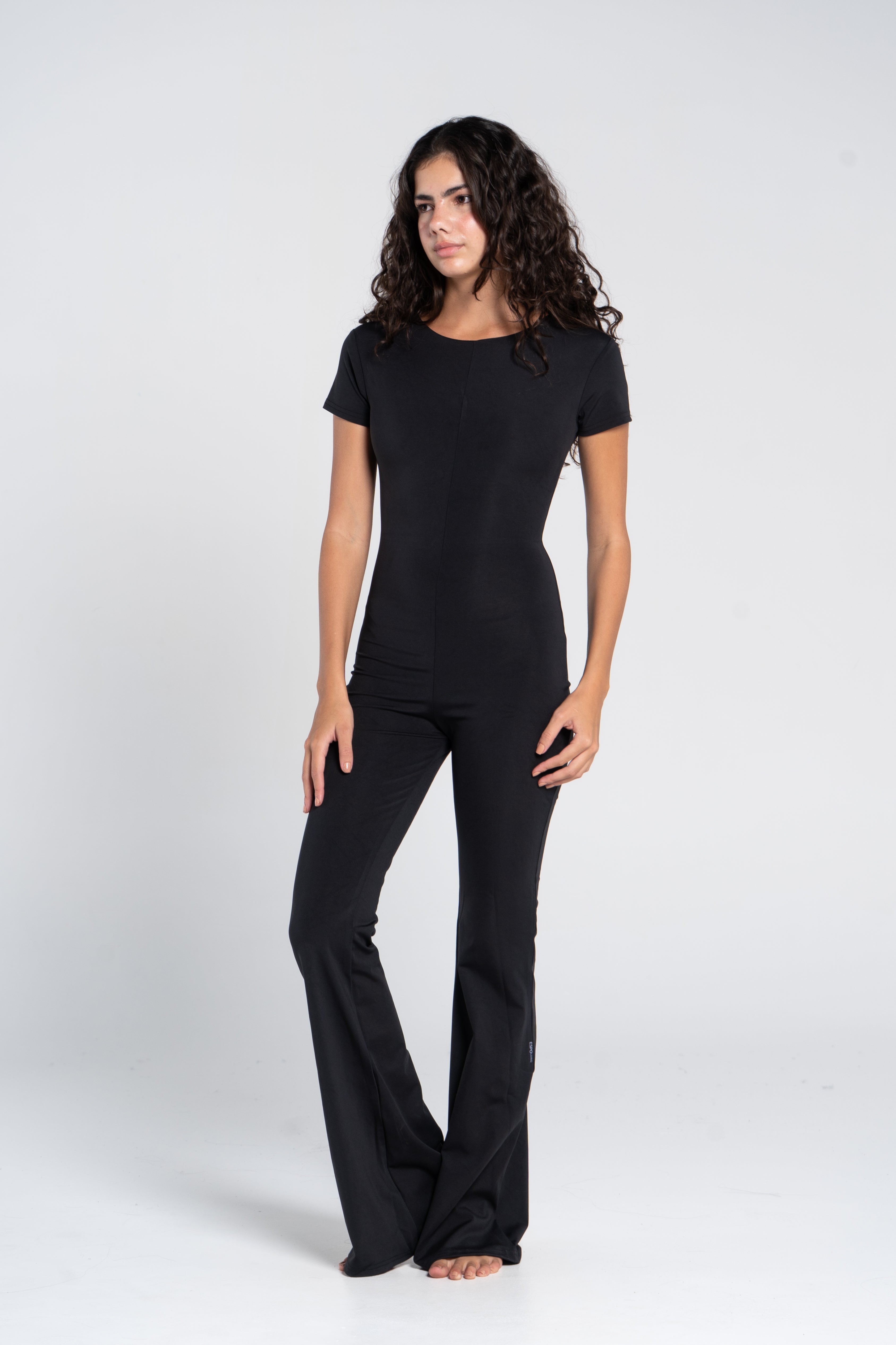 ROUND NECK SHORT SLEEVE FLARED JUMPSUIT